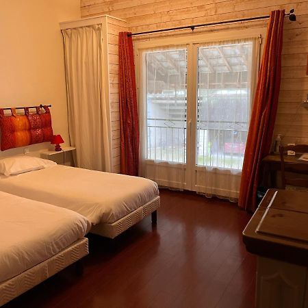 Chambres D'Hotes Aux Portes Des Tumuli Bussy-le-Château Exteriör bild